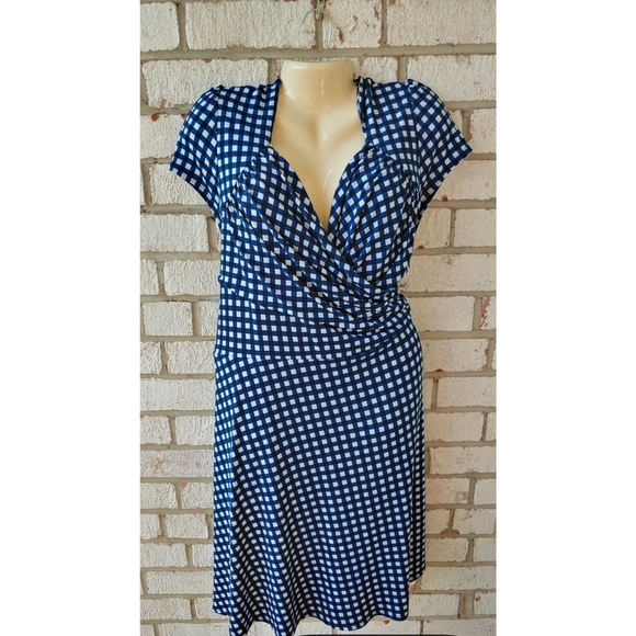 leota plus size dresses